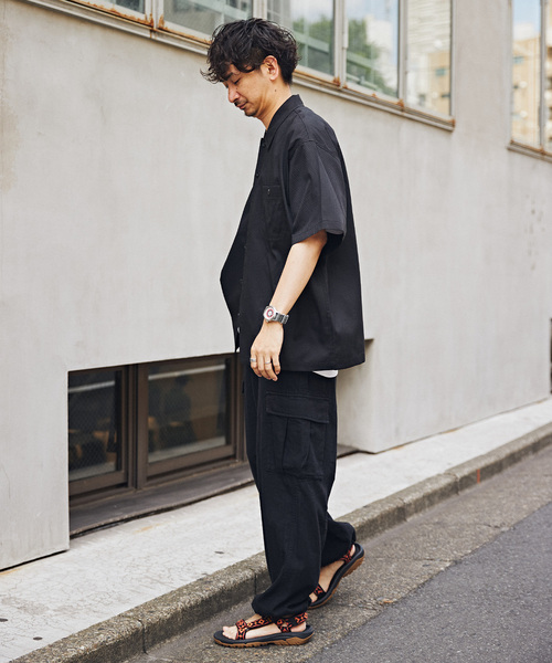 JOURNAL STANDARD relume（ジャーナルスタンダード　レリューム）の「AIRLY DOTS サッカー半袖シャツ（シャツ/ブラウス・メンズ・グレー/ブラック/ネイビー・MEDIUM/LARGE）」の21枚目の写真