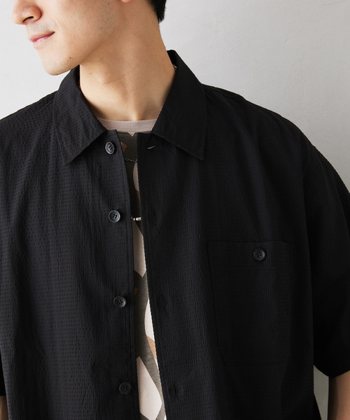 JOURNAL STANDARD relume（ジャーナルスタンダード　レリューム）の「AIRLY DOTS サッカー半袖シャツ（シャツ/ブラウス・メンズ・グレー/ブラック/ネイビー・MEDIUM/LARGE）」の13枚目の写真