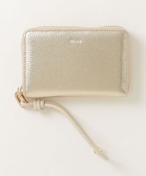 Beau're（ヴュレ）の「【BEAURE/ビュレ】カウレザー　ハンドストラップ付きバイカラーラウンドB7ウォレット（財布・レディース・シルバー/ブラック/グレー系その他/ピンクベージュ/アイボリー/ブルー/ベージュ系その他/イエロー/ゴールド・FREE）」の9枚目の写真