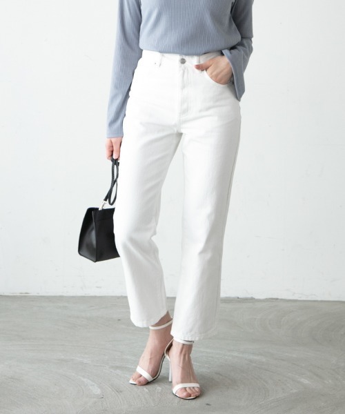 M.deux（エムドゥ）の「【ハイウエストストレートデニム】（デニムパンツ・レディース・オフホワイト/グレー・SMALL/MEDIUM）」の4枚目の写真