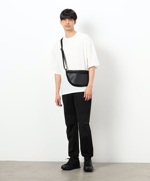 COMME CA ISM（コムサイズム）の「サフィアーノ 型押し ワンショルダーバッグ（ショルダーバッグ・メンズ・チャコール/ブラック・FREE）」の15枚目の写真