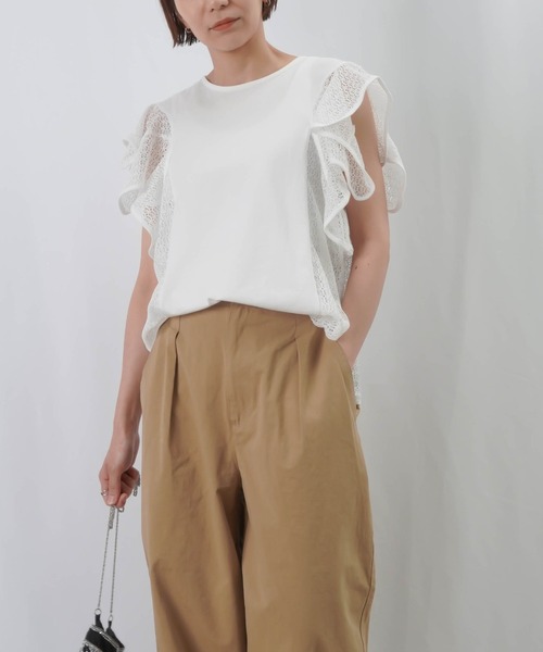 LUCA/LADY LUCK LUCA（ルカ/レディラックルカ）の「LC/LLL ケミカルレースフリルカットソー / レースフリル切替Tee（Tシャツ/カットソー・レディース・オフホワイト/ブルー/ブラック・FREE）」の2枚目の写真