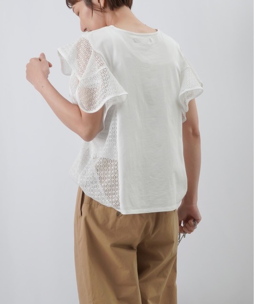 LUCA/LADY LUCK LUCA（ルカ/レディラックルカ）の「LC/LLL ケミカルレースフリルカットソー / レースフリル切替Tee（Tシャツ/カットソー・レディース・オフホワイト/ブルー/ブラック・FREE）」の5枚目の写真