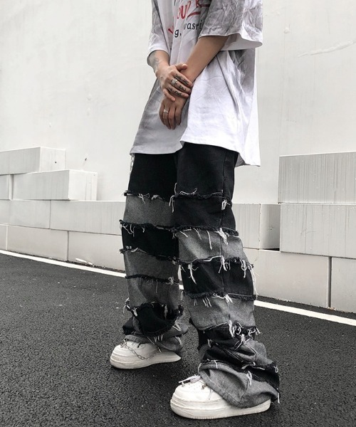 B'day（ビーデイ）の「【 B'day / ビーデー 】ボーダーラインダメージ加工ワイドデニムパンツ（デニムパンツ・メンズ・ブラック・XX-LARGE/XXX-LARGE/XXXX-LARGE）」の6枚目の写真