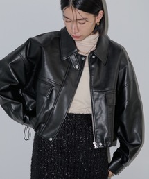 フェイクレザーショートブルゾン