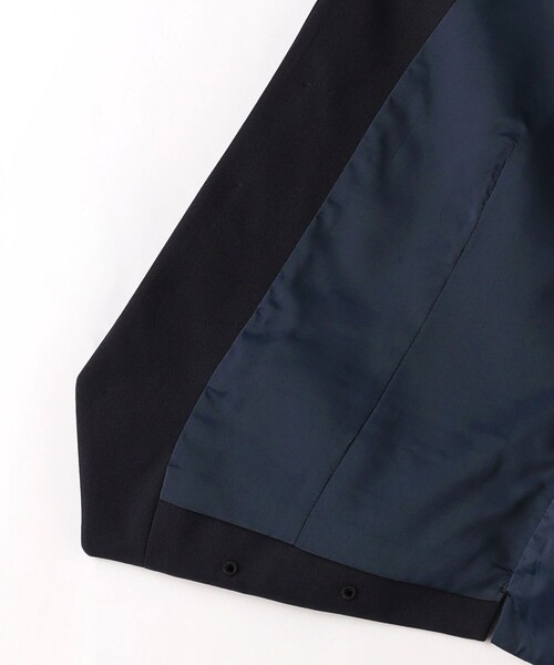 green label relaxing(グリーンレーベルリラクシング)の「A+ TWPU サージ スリム 5B ベスト -ウォッシャブル-(スーツベスト・メンズ・ダークブラウン/ネイビー/ブラック/ロイヤルブルー・XS/S/M/L/XL/XXL)」の5枚目の写真