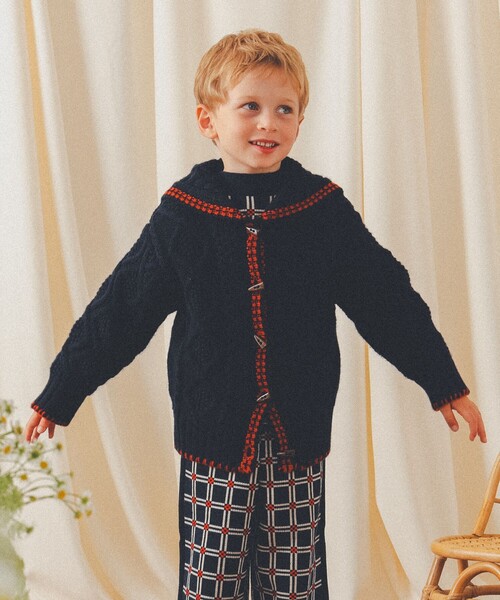 こども ビームス（コドモビームス）の「こども ビームス / ケーブル編み ニットカーディガン 2024（100～150cm）（カーディガン/ボレロ・キッズ・オフホワイト/ネイビー・M（120-130）/L(140-150)/S(100-110)）」の13枚目の写真