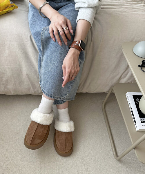 DISCOAT（ディスコート）の「【秋冬の足元はコレで決まり♪】フェイクムートンサボ《WEB限定カラーあり》（ブーツ・レディース・グレー/キャメル/ブラック・LARGE/MEDIUM）」の6枚目の写真
