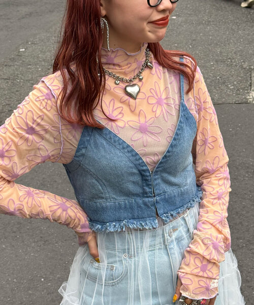 HELLO.SANFRANCISCO(ハローサンフランシスコ)の「【HELLO.SANFRANCISCO/ハローサンフランシスコ】フロッキーフラワーシアータートルトップス(Tシャツ/カットソー・レディース・ピンク/ホワイト/ブルー・ONE SIZE)」の13枚目の写真