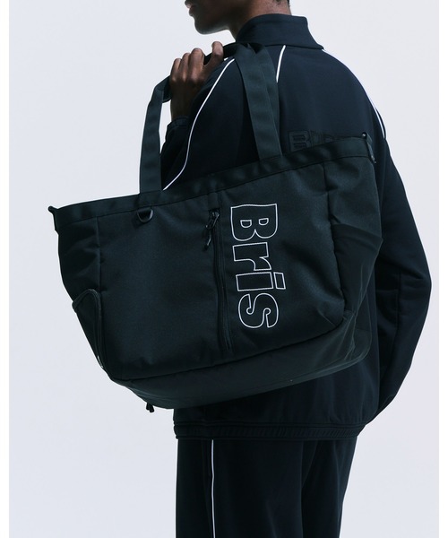 F.C.Real Bristol（エフシーレアルブリストル）の「TOUR TOTE BAG（トートバッグ・メンズ・ブラック・FREE）」の2枚目の写真