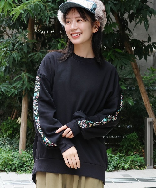 ポカクルーネックプルオーバー（スウェット）｜チチカカ（チチカカ）