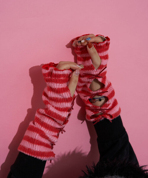 CIAOPANIC(チャオパニック)の「【@yuna_maruu企画】【Me+Me/ミープラスミー】ボーダーリボンアームウォーマ(その他小物・レディース・オフホワイト/ピンク・FREE)」の17枚目の写真