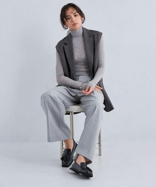 green label relaxing（グリーンレーベルリラクシング）の「スクエアタッセル フラットローファー / フラットシューズ -撥水-（ローファー・レディース・ダークブラウン/その他1/ブラック・23.5cm/23cm/24.5cm/24cm/25cm/22.5cm）」の7枚目の写真