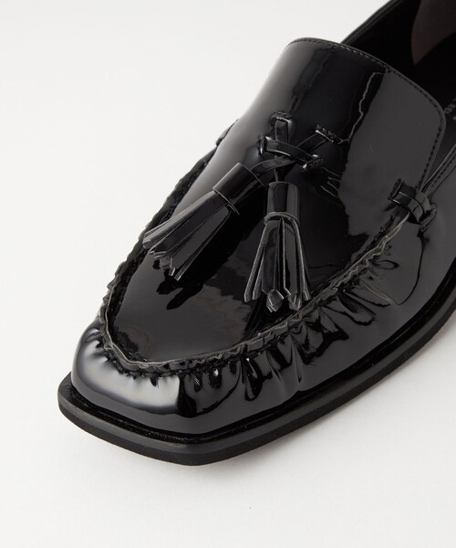 green label relaxing（グリーンレーベルリラクシング）の「スクエアタッセル フラットローファー / フラットシューズ -撥水-（ローファー・レディース・ダークブラウン/その他1/ブラック・23.5cm/23cm/24.5cm/24cm/25cm/22.5cm）」の21枚目の写真