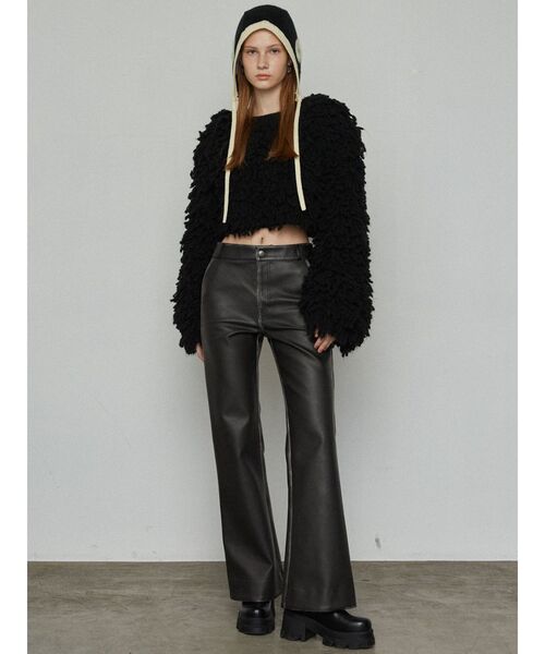 EMODA（エモダ）の「バルキーフリンジクロップニット（ニット/セーター・レディース・グレー/ブラック/アイボリー・FREE）」の7枚目の写真