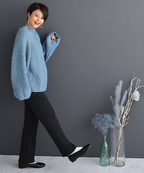 CHOCOA（チョコア）の「裏起毛ラクラク美脚パンツ（マタニティウェア/グッズ・レディース・ホワイト/ブラック/チャコール・FREE）」の11枚目の写真