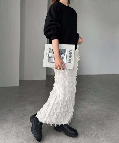 andme(アンドミー)の「カットフリンジニットタイトスカート(スカート・レディース・ブラック/アイボリー/グレー・M)」の21枚目の写真