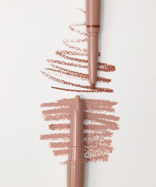 hince（ヒンス）の「ニューデップスデュアルカラースティック（アイシャドウ・レディース・03 イエベシェードライナー/04 ブルべシェードライナー/01 イエベボリュームライナー/02 ブルべボリュームライナー・FREE）」の13枚目の写真