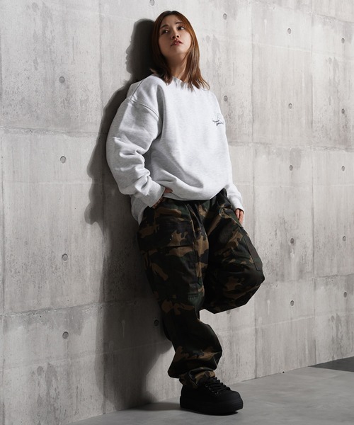 1111clothing（ワンフォークロージング）の「ガールプリント 裏起毛 スウェットシャツ / Girl print lined sweatshirt（スウェット・メンズ・F/E/D/C/A/B・L/M）」の15枚目の写真