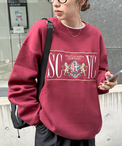 DISCOAT アソート刺繍ロゴスウェット DISCOAT（ディスコート）の「【ユニセックス】アソート刺繍ロゴ