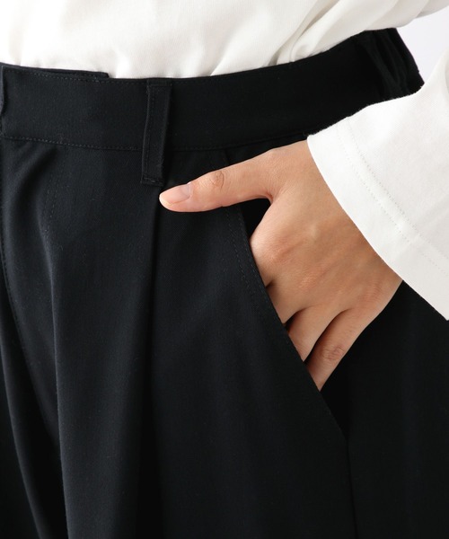 LEPSIM（レプシィム）の「サイドポケットパンツ　241852（その他パンツ・レディース・ブラック/ホワイト・FREE）」の4枚目の写真