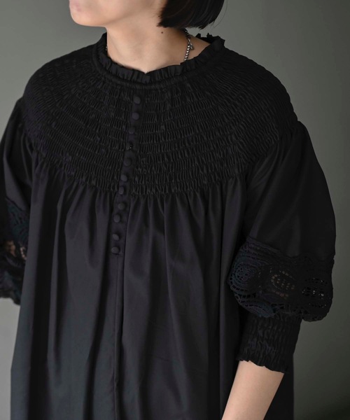 レースシャーリングワンピース（BLACK） レースシャーリングワンピース（ワンピース）｜anuans（ア