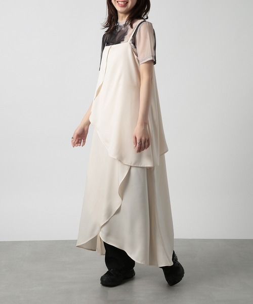 MAISON BREEZE reveur(メゾンブリーズレヴール)の「【MAISON BREEZE reveur】petal camisole dress one-piece(ワンピース・レディース・ブラック/グレイッシュベージュ/オフホワイト/レッド・FREE)」の10枚目の写真