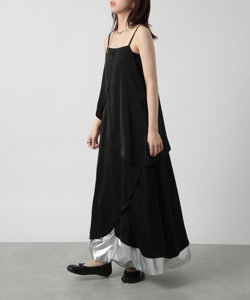 MAISON BREEZE reveur(メゾンブリーズレヴール)の「【MAISON BREEZE reveur】petal camisole dress one-piece(ワンピース・レディース・ブラック/グレイッシュベージュ/オフホワイト/レッド・FREE)」の14枚目の写真