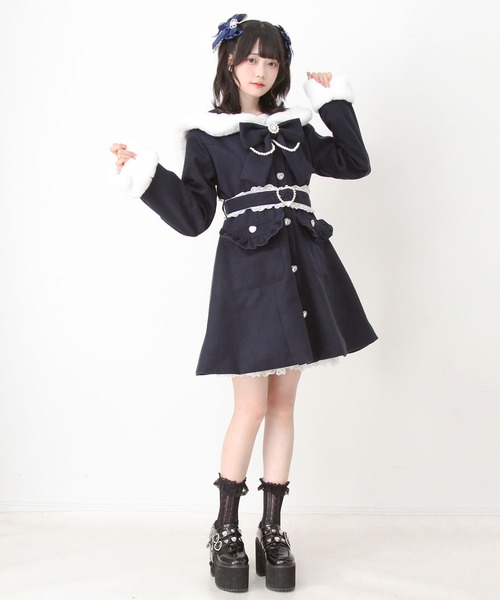 DearMyLove（ディアマイラブ）の「ハートバックルベルトセーラーファーコート（ステンカラーコート・レディース・ベビーピンク/ブラック/ラベンダー/ネイビー・MEDIUM/LARGE/LL/3L）」の8枚目の写真