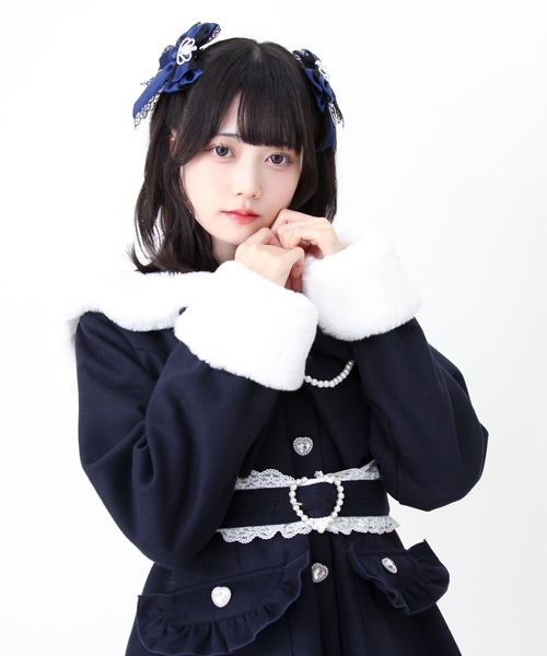 DearMyLove（ディアマイラブ）の「ハートバックルベルトセーラーファーコート（ステンカラーコート・レディース・ベビーピンク/ブラック/ラベンダー/ネイビー・MEDIUM/LARGE/LL/3L）」の9枚目の写真