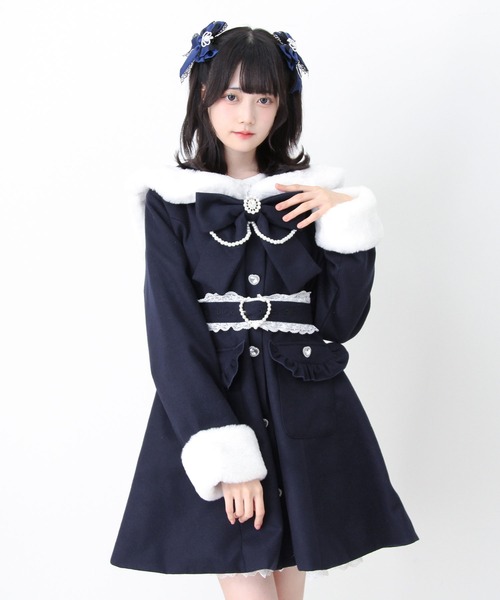 レア希少　ディアマイラブ　キキララ　コラボ　セーラー襟　コート DearMyLove（ディアマイラブ）の「ハートバックルベルトセーラーファー