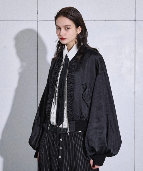 セール】Satin frill short bomber jacket / サテンフリル