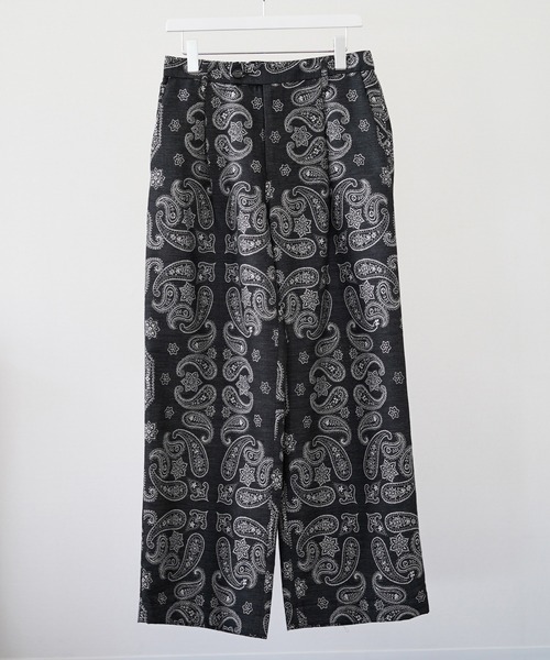 superNova.(スーパーノヴァ)の「【superNova. / スーパーノヴァ】Wide utility trouser - Bandana jacquard(その他パンツ・メンズ・ブラック・SMALL/MEDIUM)」の4枚目の写真