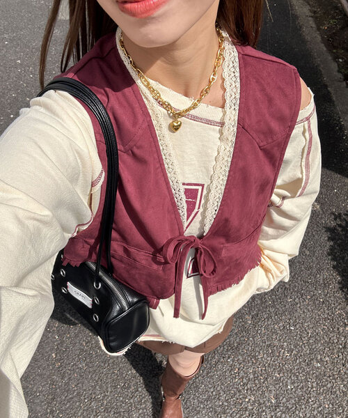 CIAOPANIC（チャオパニック）の「ウエスタンレーススウェードベスト（ベスト・レディース・ベージュ/ボルドー/ブラウン・ONE SIZE）」の3枚目の写真