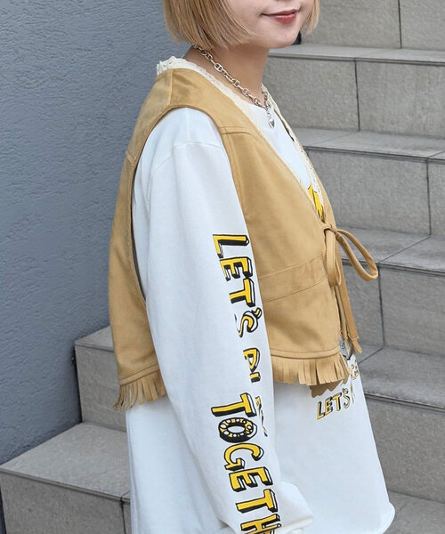 CIAOPANIC（チャオパニック）の「ウエスタンレーススウェードベスト（ベスト・レディース・ベージュ/ボルドー/ブラウン・ONE SIZE）」の6枚目の写真