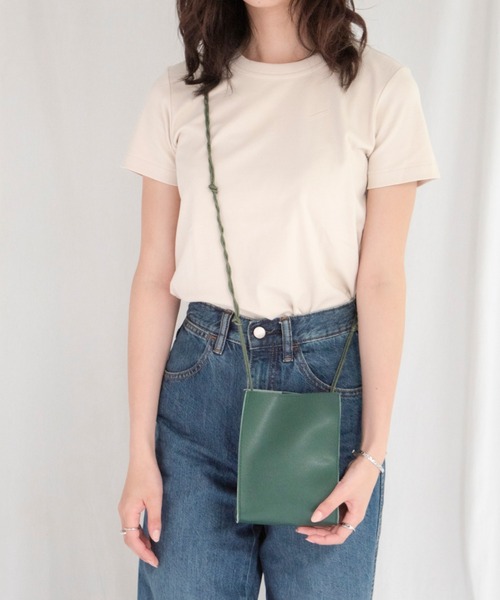 ciite'（シーテ）の「【select brand：yuue'】編み込みスクエアミニショルダーバッグ / タングルストリング スクエアミニショルダーバッグ（ショルダーバッグ・レディース・グリーン・FREE）」の4枚目の写真