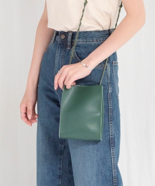 ciite'（シーテ）の「【select brand：yuue'】編み込みスクエアミニショルダーバッグ / タングルストリング スクエアミニショルダーバッグ（ショルダーバッグ・レディース・グリーン・FREE）」の6枚目の写真