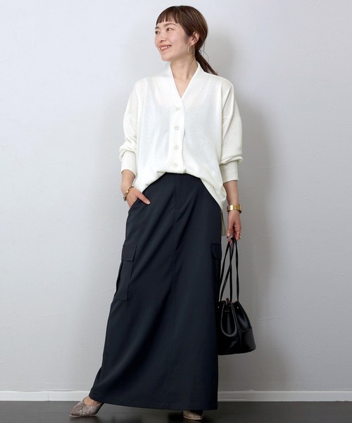 Aletta vita（アレッタビータ）の「UV加工リネンライクVネックカーディガン（カーディガン/ボレロ・レディース・オフホワイト/ブラック/ライトグレー/ライム・FREE）」の5枚目の写真