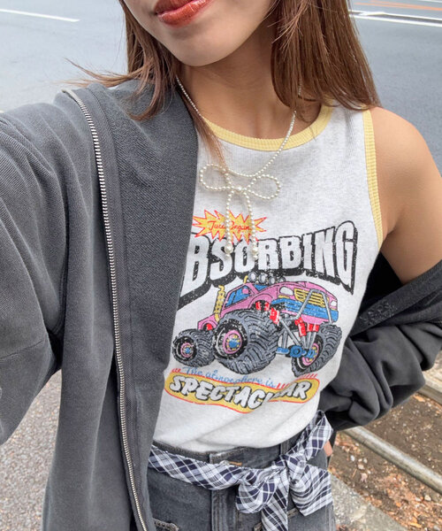 CIAOPANIC（チャオパニック）の「配色パイピングリブロゴタンクトップ（キャミソール・レディース・ライトグレー/アイボリー/チャコールグレー・ONE SIZE）」の3枚目の写真