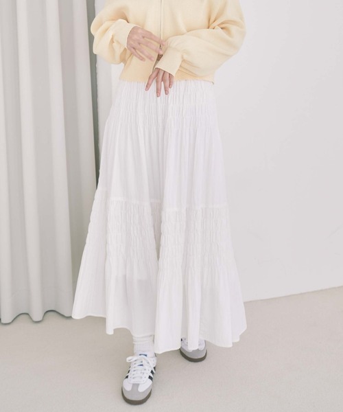 archives（アルシーヴ）の「コットンライクシャーリングティアードスカート（スカート・レディース・オフホワイト/アイボリー/ブラック・MEDIUM）」の6枚目の写真
