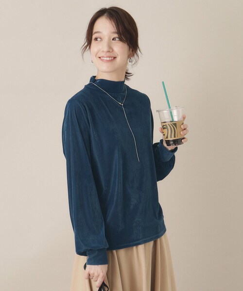 ITS'DEMO(イッツデモ)の「◆【洗濯機OK】ベロアプルオーバー(Tシャツ/カットソー・レディース・ブラック/ブルー/オフホワイト・00)」の12枚目の写真