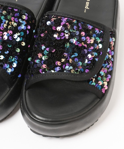 niko and...(ニコアンド)の「オリジナルボリュームスライドサンダル(サンダル・レディース・アイボリー/ブラック/レッド・LARGE/MEDIUM)」の17枚目の写真