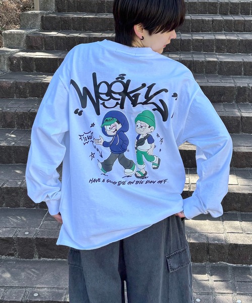 ILL'S(イルズ)の「ポップイラスト 発泡バックプリント クルーネックビッグシルエットロンT カットソー メンズ レディース(Tシャツ/カットソー・メンズ・ホワイト系その他3/ブラック系その他4/ブラック系その他2/ホワイト系その他2/ホワイト系その他4/ブラック系その他3・M/L)」の3枚目の写真