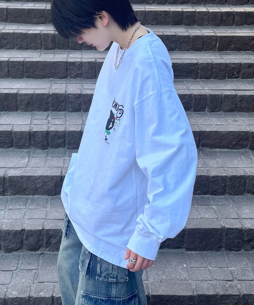ILL'S(イルズ)の「ポップイラスト 発泡バックプリント クルーネックビッグシルエットロンT カットソー メンズ レディース(Tシャツ/カットソー・メンズ・ホワイト系その他3/ブラック系その他4/ブラック系その他2/ホワイト系その他2/ホワイト系その他4/ブラック系その他3・M/L)」の12枚目の写真