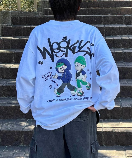 ILL'S(イルズ)の「ポップイラスト 発泡バックプリント クルーネックビッグシルエットロンT カットソー メンズ レディース(Tシャツ/カットソー・メンズ・ホワイト系その他3/ブラック系その他4/ブラック系その他2/ホワイト系その他2/ホワイト系その他4/ブラック系その他3・M/L)」の15枚目の写真