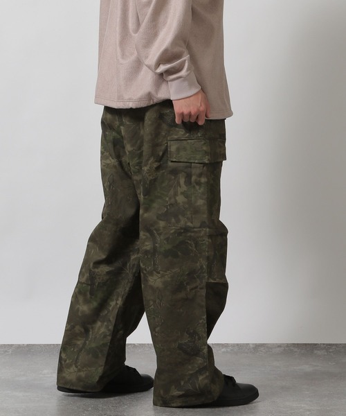 LAKOLE(ラコレ)の「迷彩カーゴパンツ/326876(カーゴパンツ・メンズ・カーキ・MEDIUM/LARGE/SMALL)」の6枚目の写真