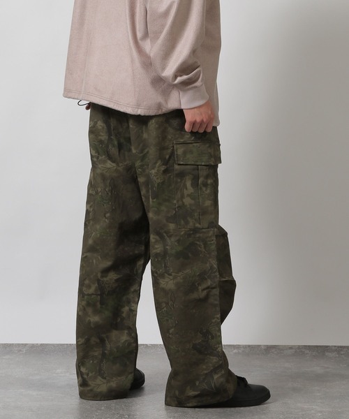 LAKOLE(ラコレ)の「迷彩カーゴパンツ/326876(カーゴパンツ・メンズ・カーキ・MEDIUM/LARGE/SMALL)」の13枚目の写真