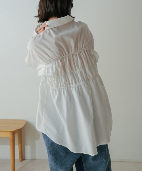 Bou Jeloud(ブージュルード)の「ギャザーデザインシャツ(シャツ/ブラウス・レディース・ブルー/ホワイト・38)」の11枚目の写真