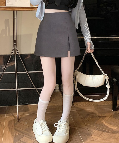 LOWO（ロワ）の「サイドスリットミニスカート（スカート・レディース・ホワイト/ブラック/グレー・S/M）」の4枚目の写真