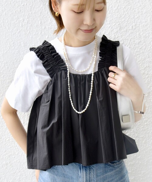 SHIPS（シップス）の「【WEB限定】〈洗濯機可能〉ショルダー フリル キャミソール（キャミソール・レディース・ホワイト/ブラック/スモークピンク・ONE SIZE）」の4枚目の写真